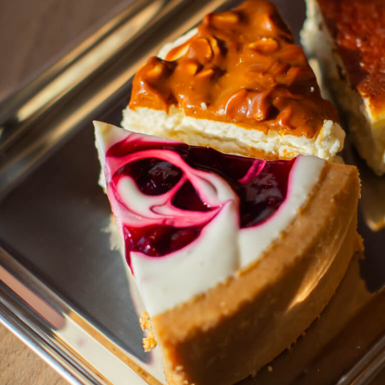 Cheesecake “ Cherry Fantasy” - Cheesecakes - Baked cakes - Zdjęcie 3